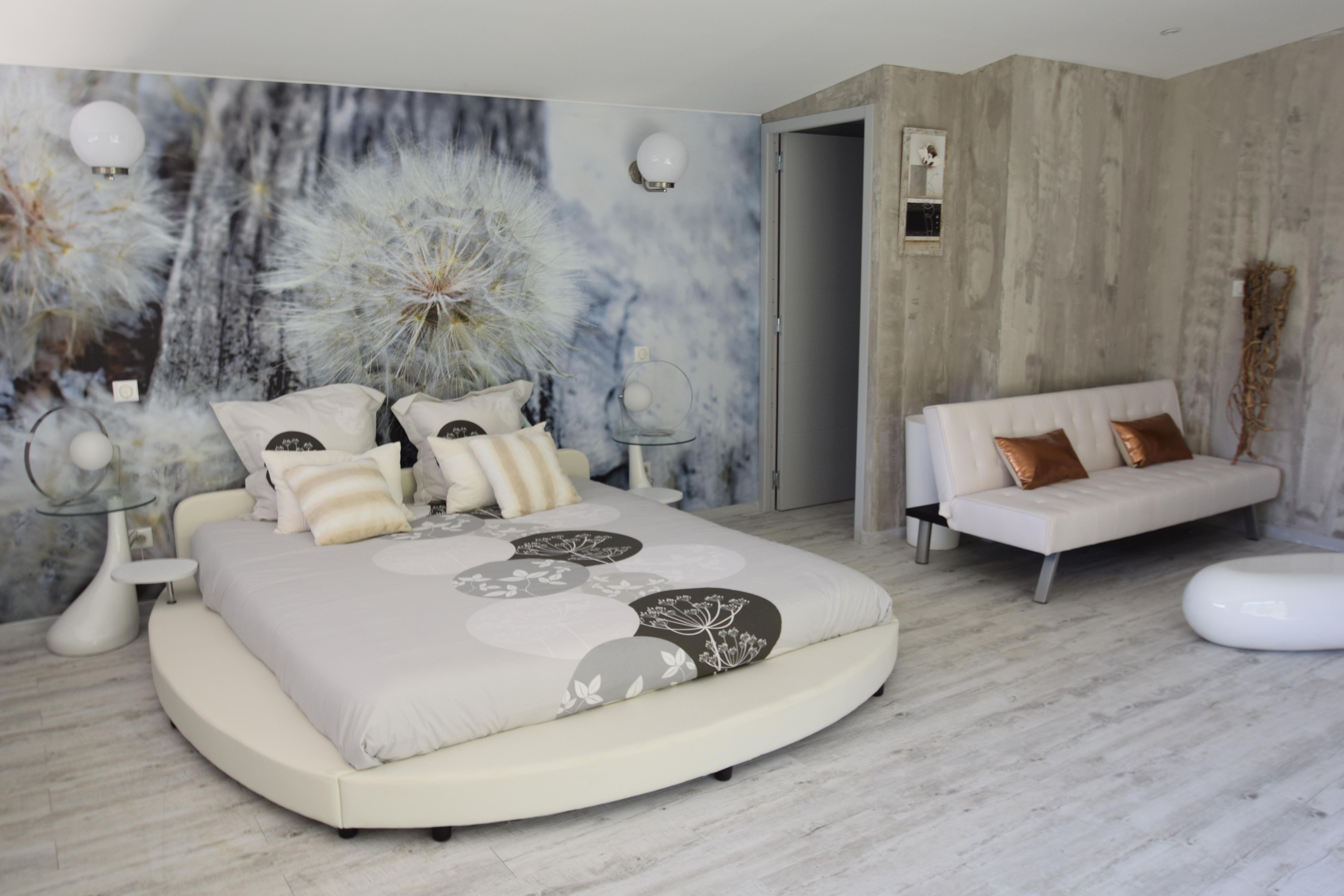 cocooning bedroom with spa Dandelion group cottage in Gorges of the Tarn Aveyron Millau Lozere